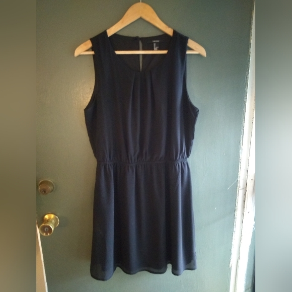 Forever 21 Dress - Picture 5 of 5